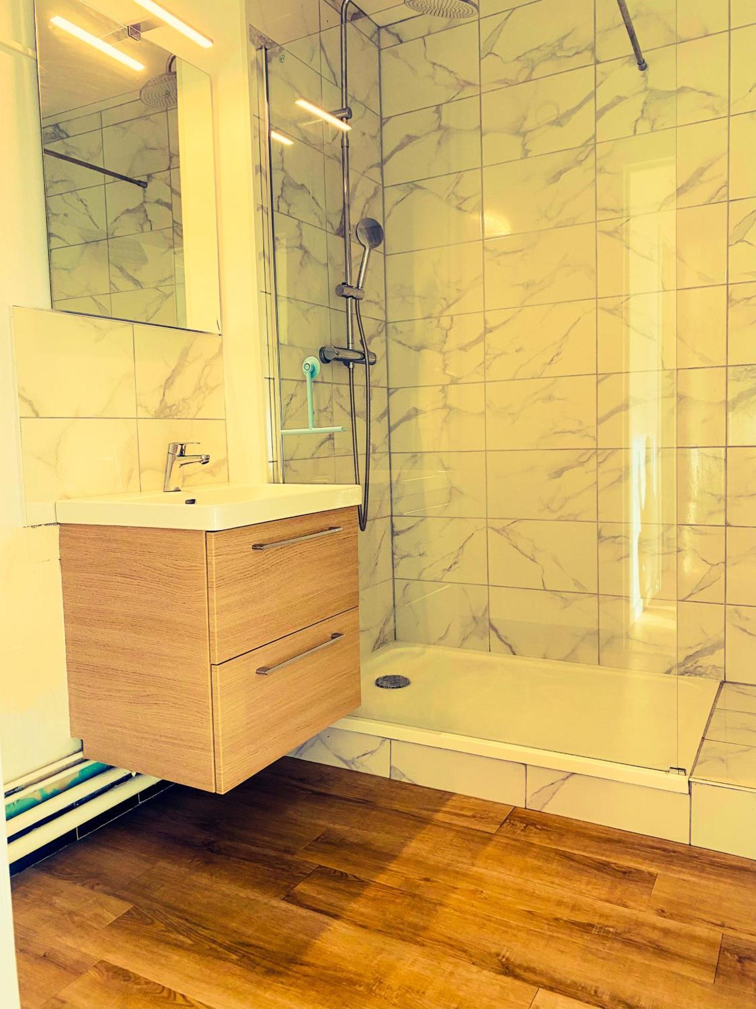 Spacieux Appartement Lumineux Брест Экстерьер фото