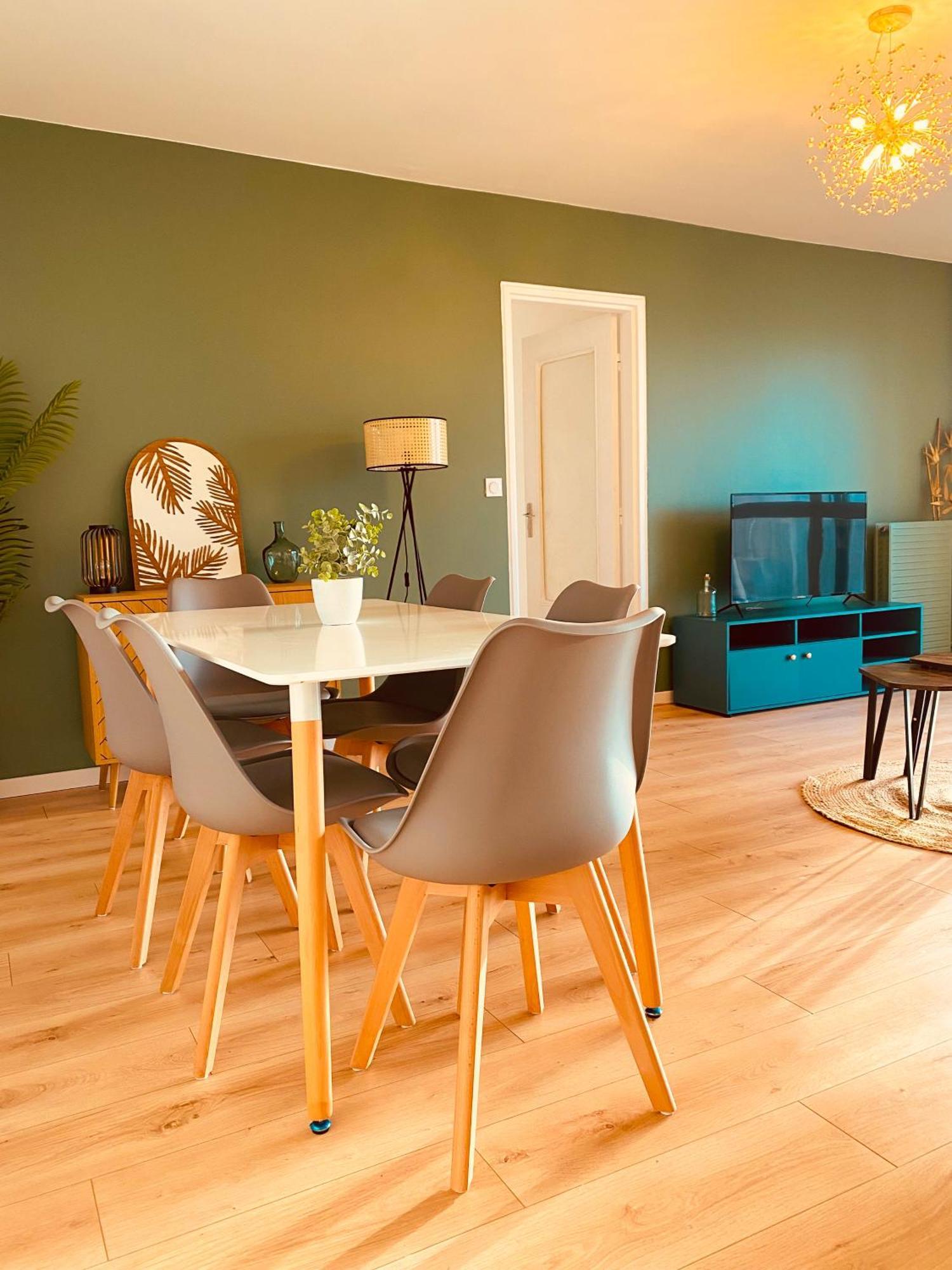 Spacieux Appartement Lumineux Брест Экстерьер фото